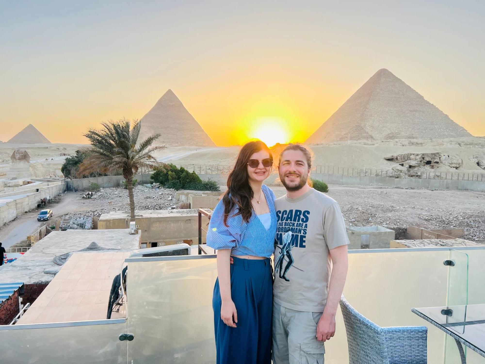 ホテル Blue Scarab Pyramids View カイロ エクステリア 写真